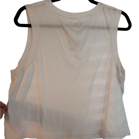 XL Calvin Klein Crop top. Lightly worn. - Picture 2 of 2
